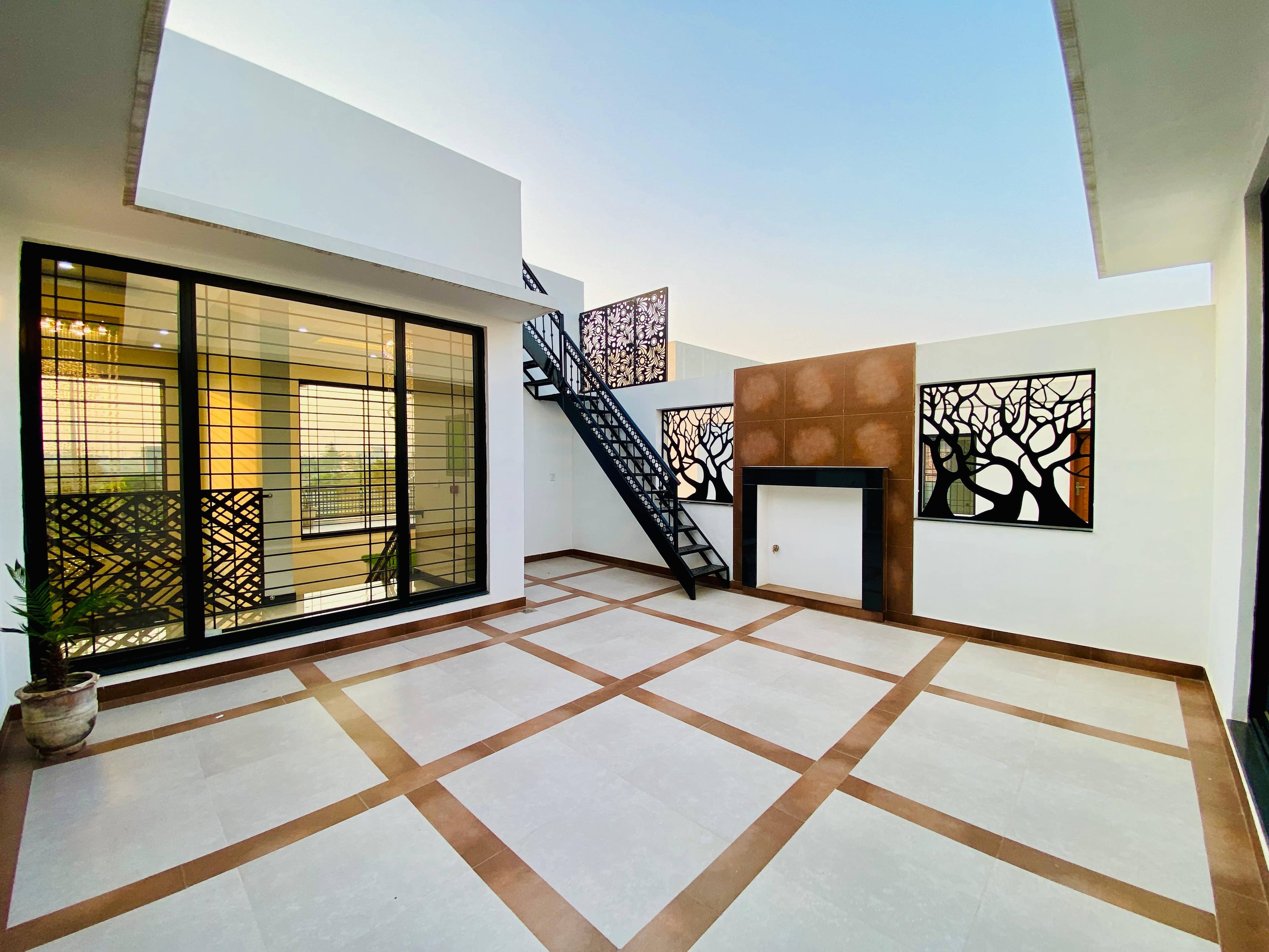 [VERIFIED] Spacious 1 Kanal Semi-Furnished Home – DHA Phase 7, Lahore 35