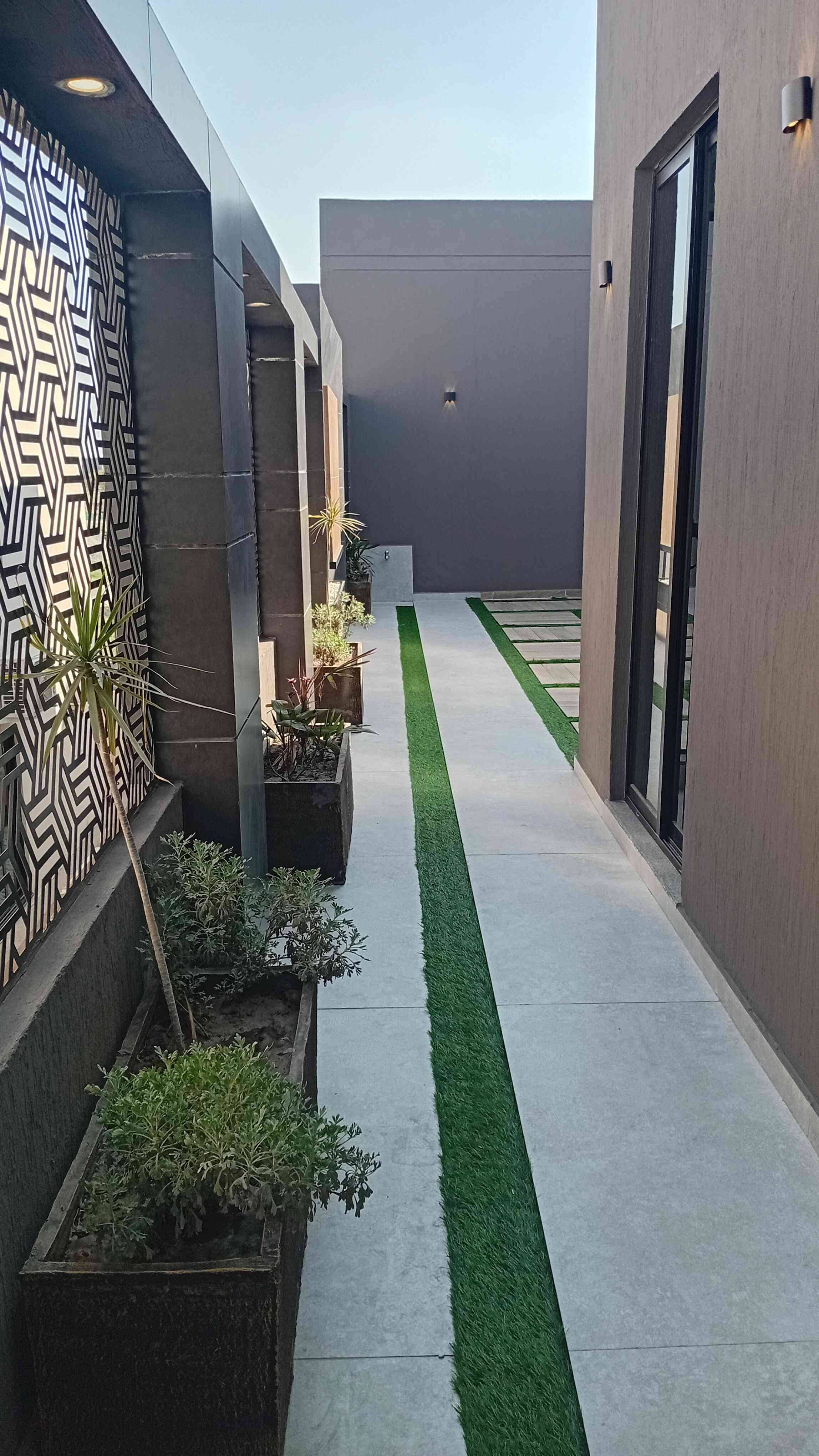 [VERIFIED] 1 Kanal Brand New Semi-furnished House – DHA Phase 7, Lahore 27