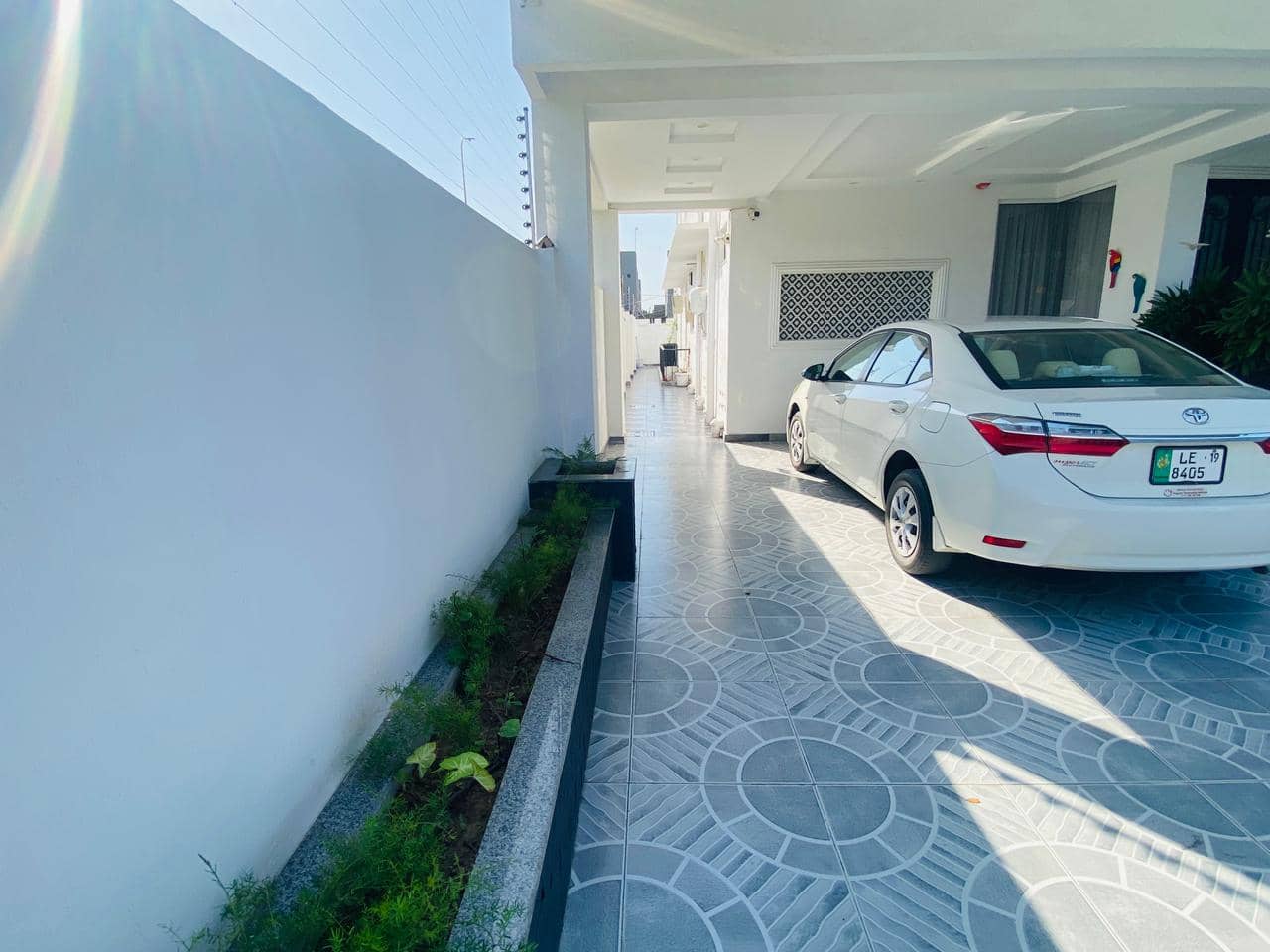 20 Marla Used House for Sale in DHA Phase 8 Lahore – 2 Side Open with Basement 40