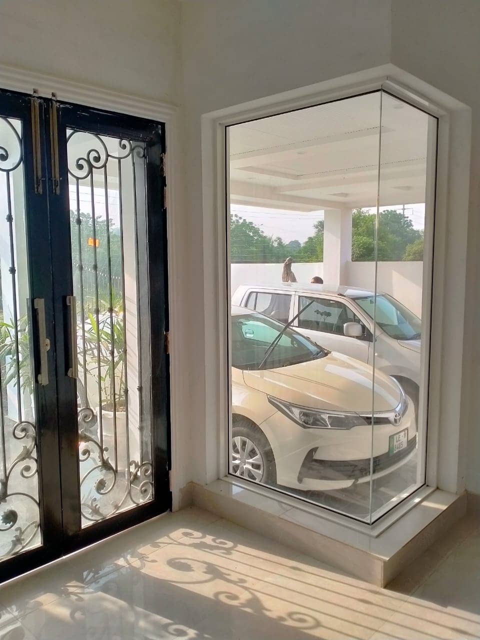 20 Marla Used House for Sale in DHA Phase 8 Lahore – 2 Side Open with Basement 62