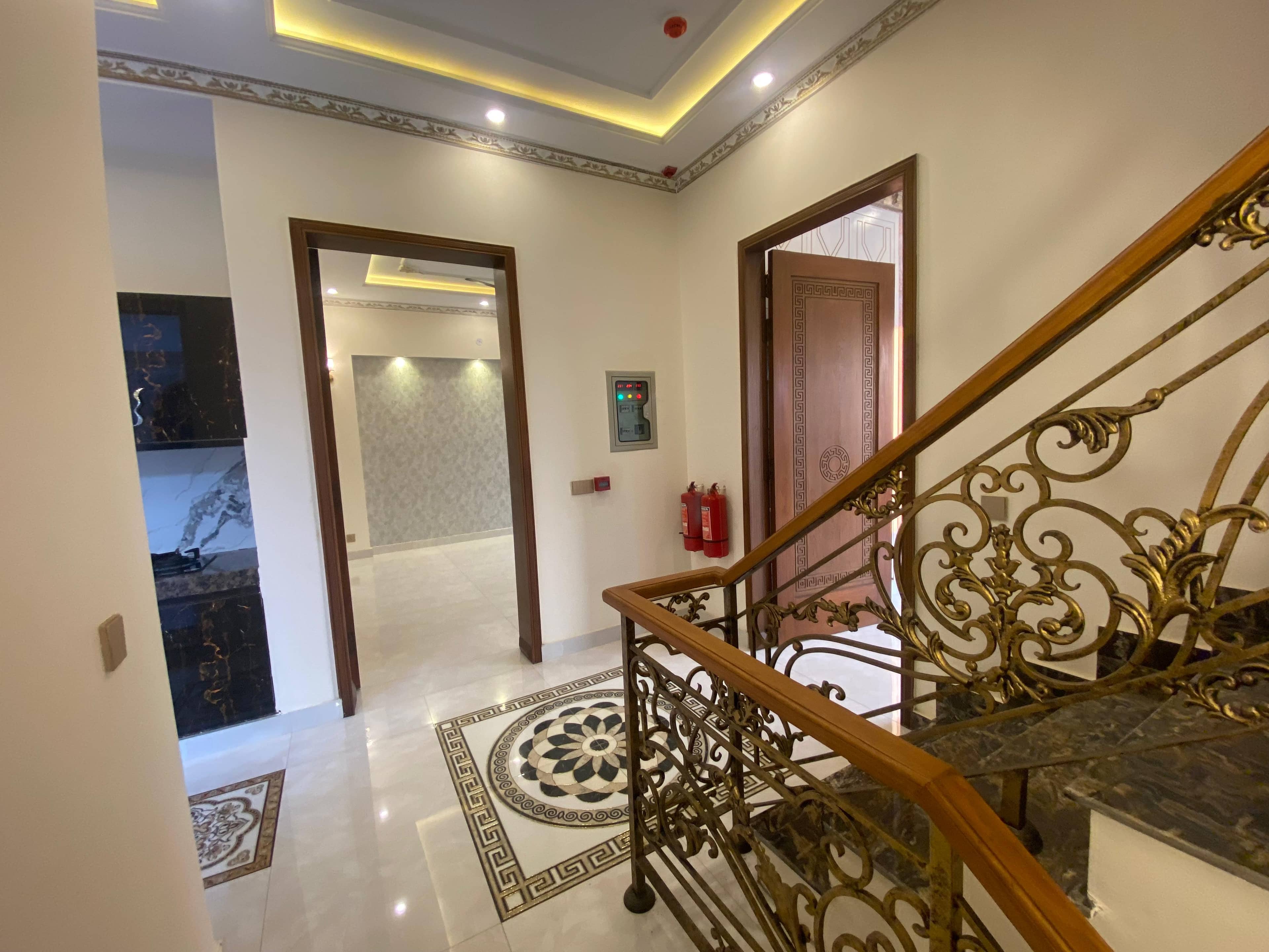 10 Marla Brand New House for Sale in DHA Phase 7 Lahore 4