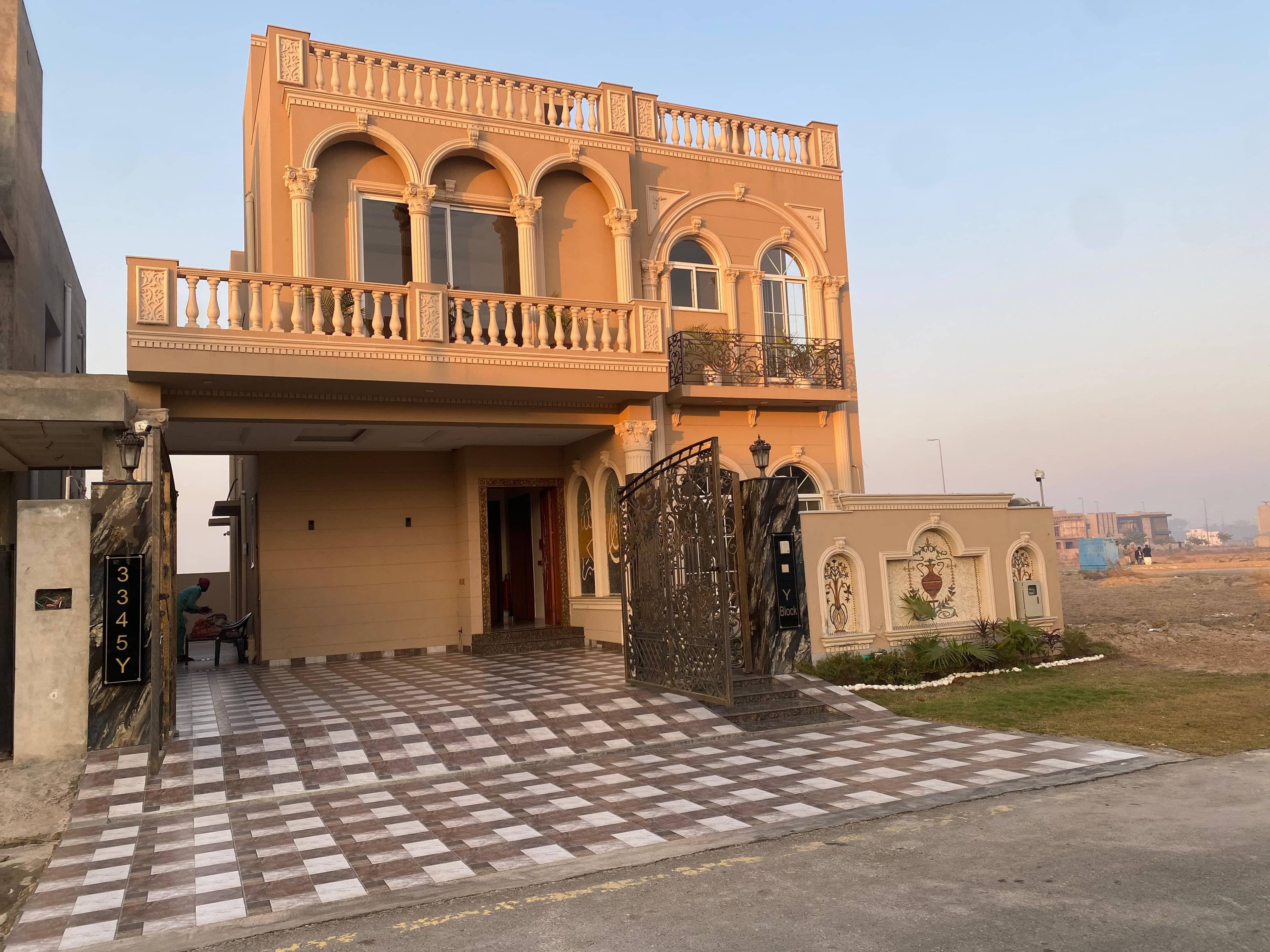 10 Marla Brand New House for Sale in DHA Phase 7 Lahore 1
