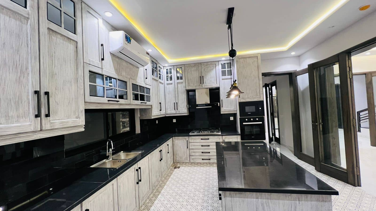 20 Marla Brand New House for Sale in DHA Phase 6 Lahore 10