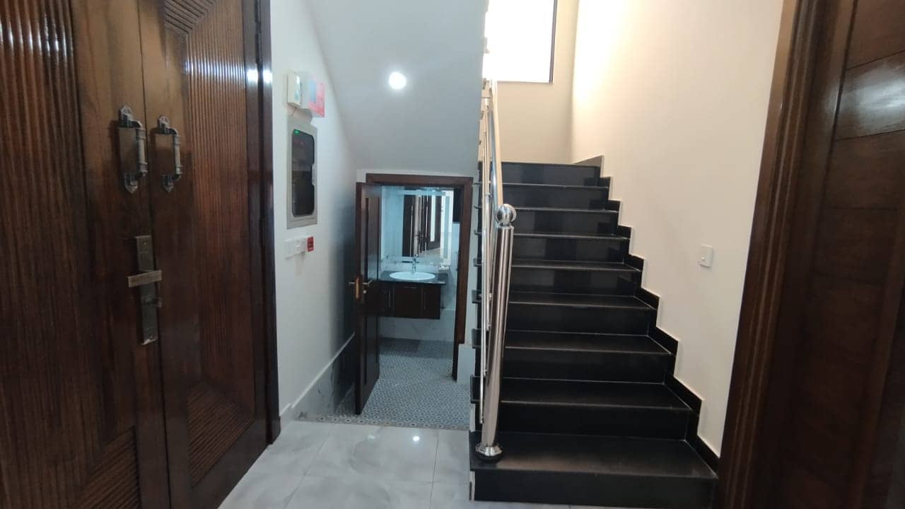 10 Marla Brand New House for Sale in DHA Phase 7 Lahore 14