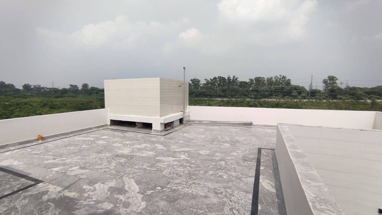 10 Marla Brand New House for Sale in DHA Phase 7 Lahore 18