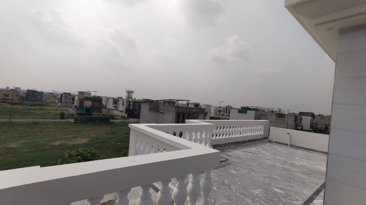10 Marla Brand New House for Sale in DHA Phase 7 Lahore 59