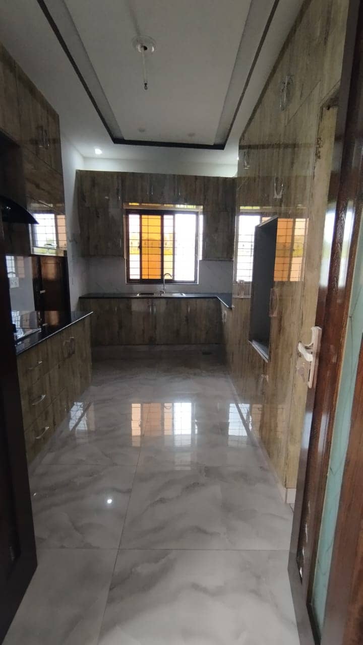 10 Marla Brand New House for Sale in DHA Phase 7 Lahore 76