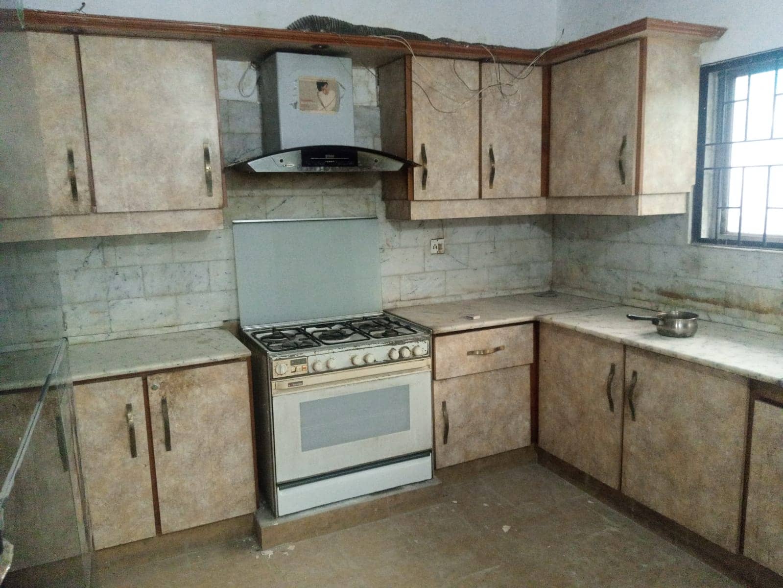 17 Marla Old House for Sale in DHA Phase 1 Lahore 9