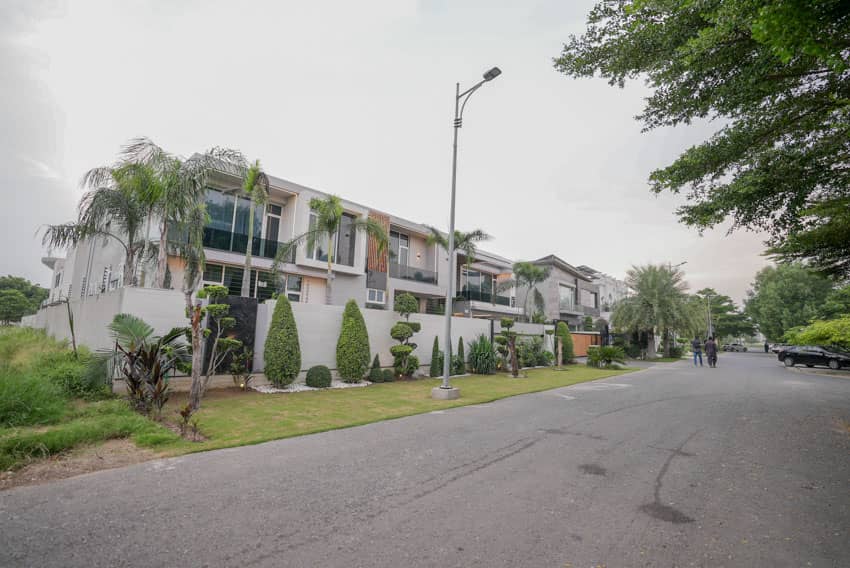 2 Kanal Furnished House with Swimming Pool For sale in DHA Lahore | OH-0020 4