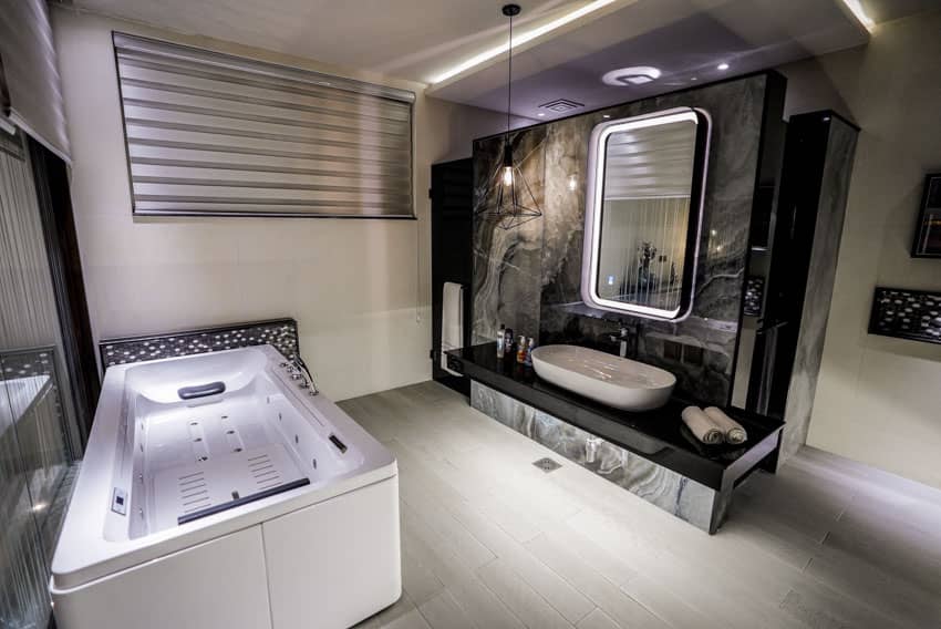 2 Kanal Furnished House with Swimming Pool For sale in DHA Lahore | OH-0020 27