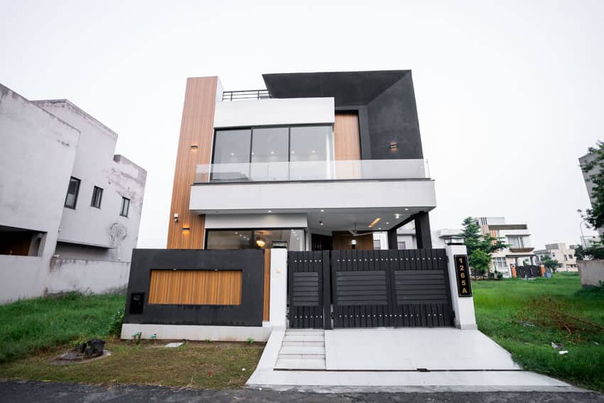 5 Marla Un-Furnished House For sale in DHA Lahore | OH-0021 2