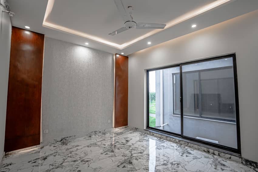 5 Marla Un-Furnished House For sale in DHA Lahore | OH-0021 17