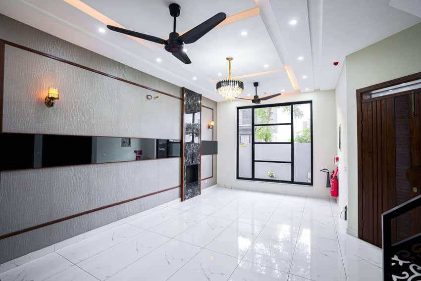 5 Marla Un-Furnished House For sale in DHA Lahore | OH-0022 6