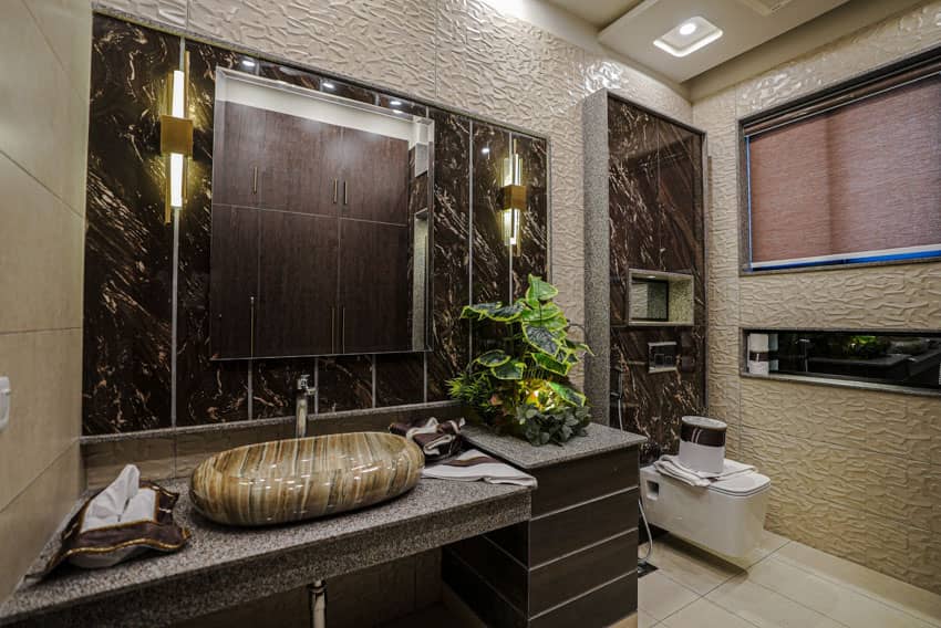 1 Kanal Furnished House For sale in DHA Lahore | OH-0024 21