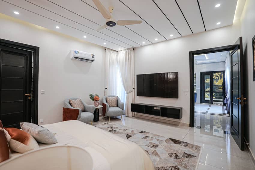 1 Kanal Furnished House For sale in DHA Lahore | OH-0024 35