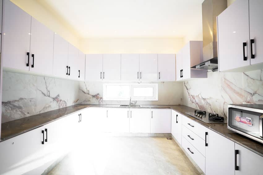 1 Kanal Semi-Furnished House For sale in DHA Lahore | OH-0026 5