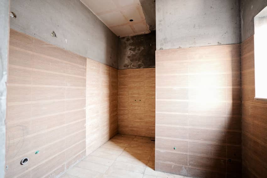 1 Kanal Grey Structure with Full Basement House For sale in DHA Lahore | OH-0028 8