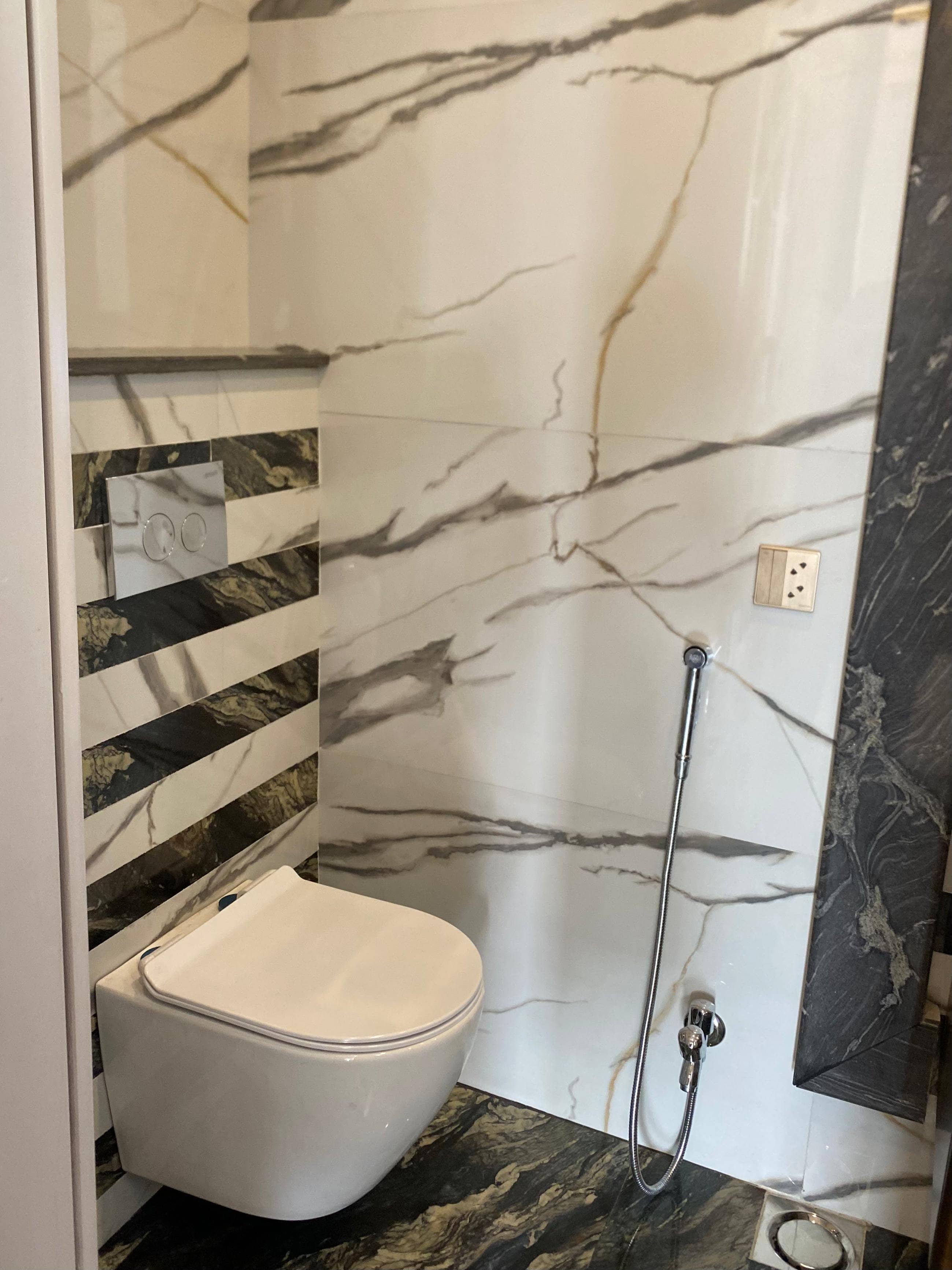 Brand New 10 Marla House for Sale in DHA – Prime Location 23