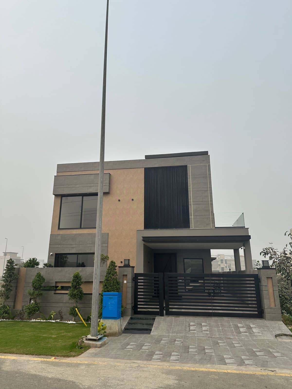 Brand New 10 Marla Modern House for Sale in DHA Phase 7 – 70ft Road 2