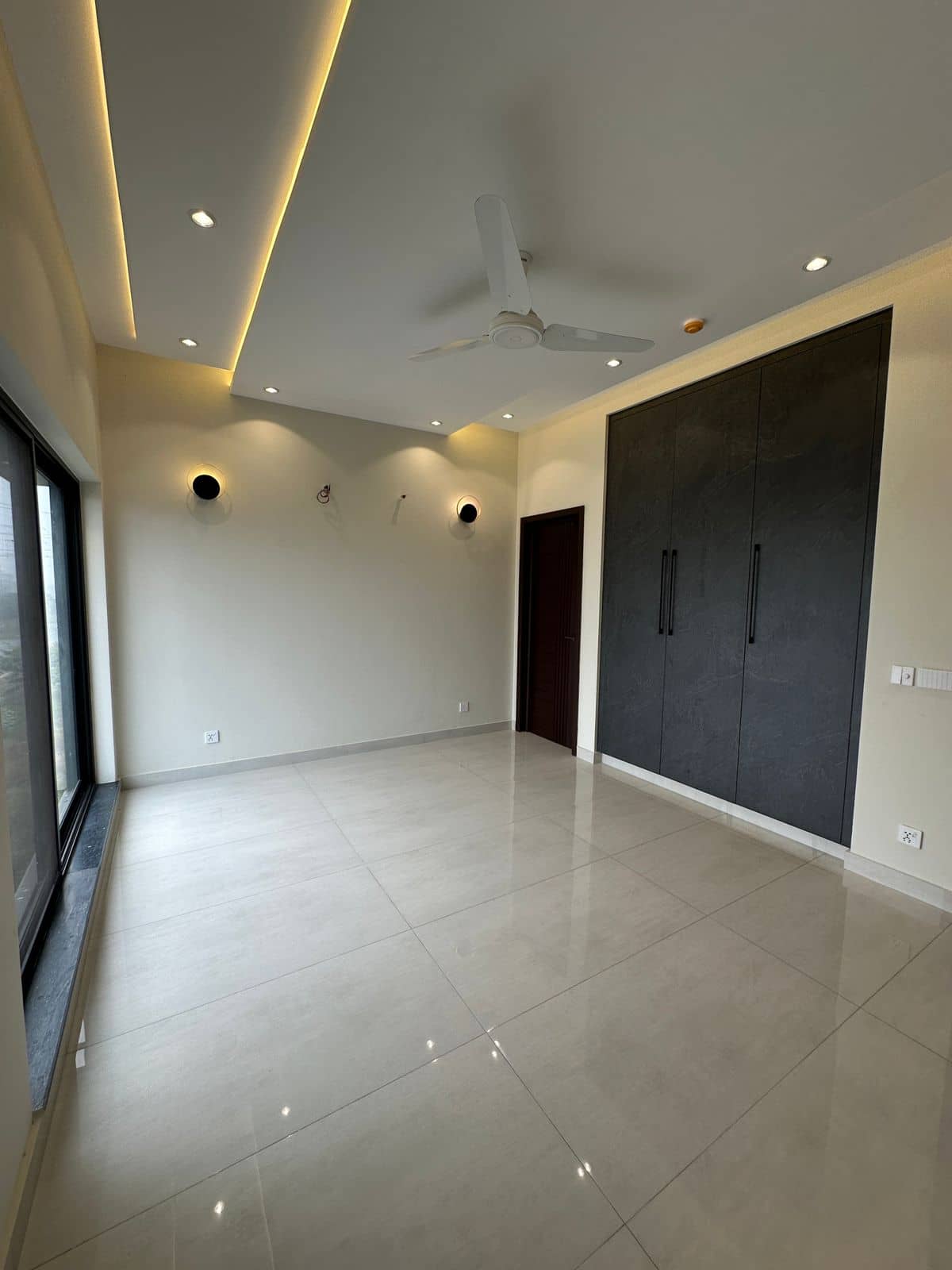 Brand New 10 Marla Modern House for Sale in DHA Phase 7 – 70ft Road 16
