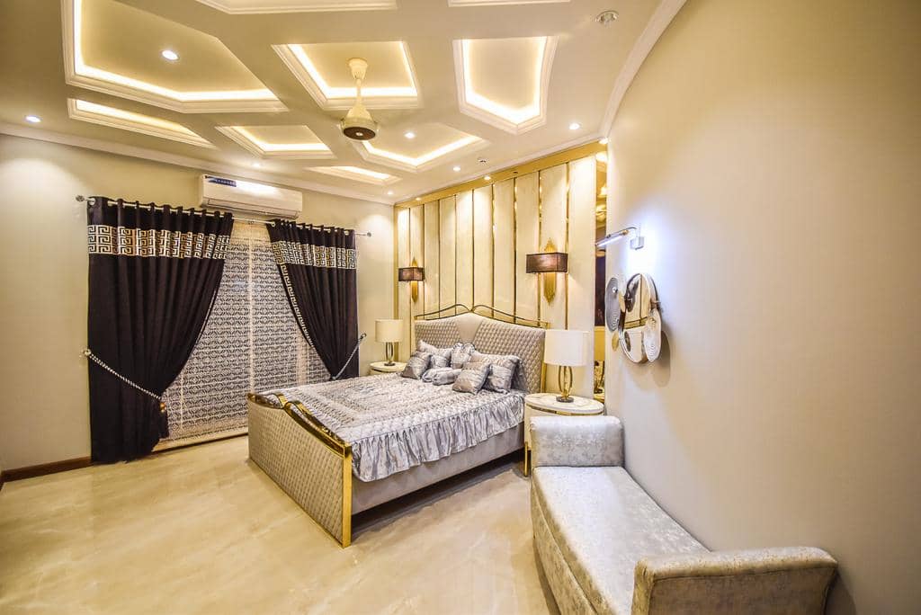 Luxury 1 Kanal (20 Marla) Fully Furnished House for Sale in DHA Phase 6 4