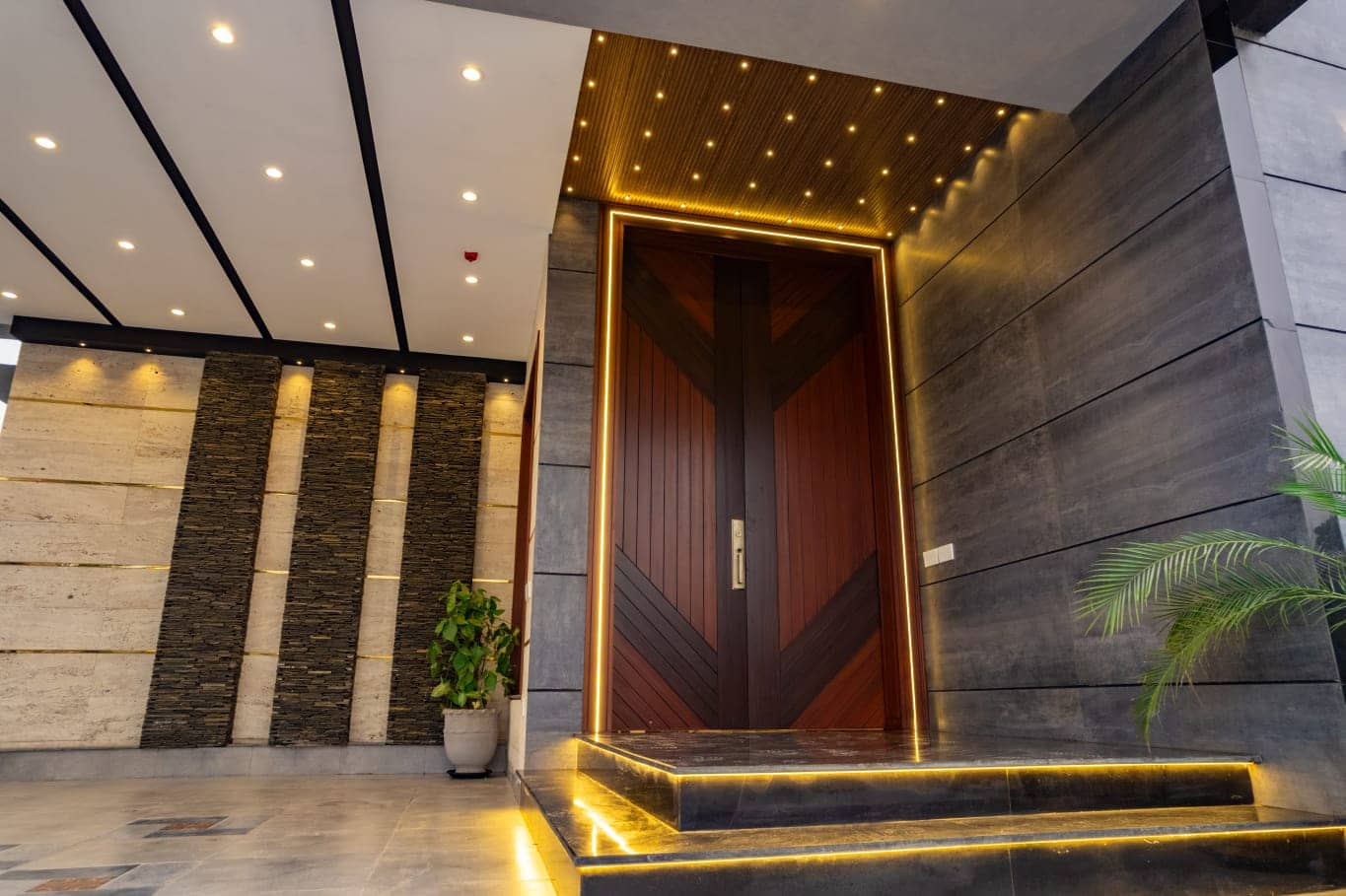 Brand New 1 Kanal (20 Marla) House for Sale in DHA Phase 7 – Open Veranda 4