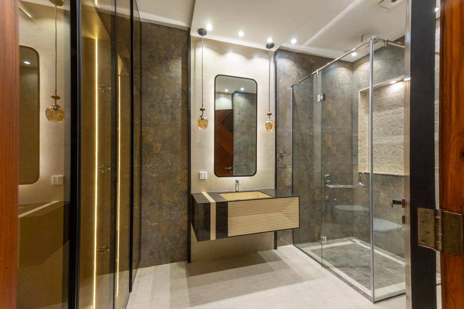 Brand New 1 Kanal (20 Marla) House for Sale in DHA Phase 7 – Open Veranda 35