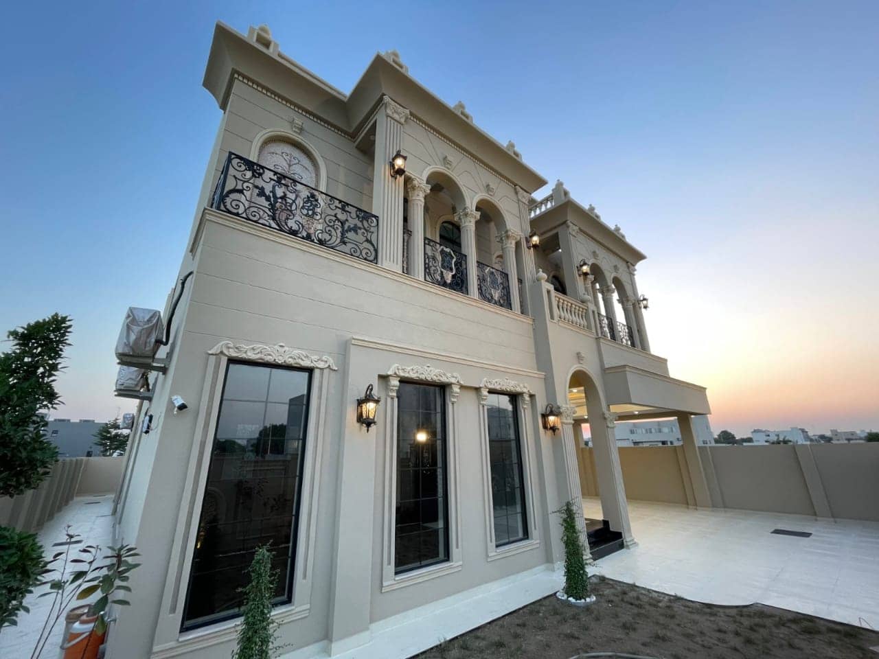 Brand New 1 Kanal (20 Marla) Spanish-Style House for Sale in DHA Phase 7 3