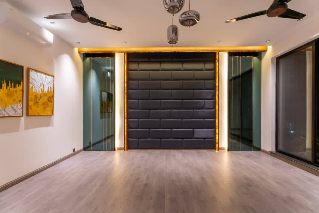 Brand New 1 Kanal (20 Marla) House for Sale in DHA Phase 3 39