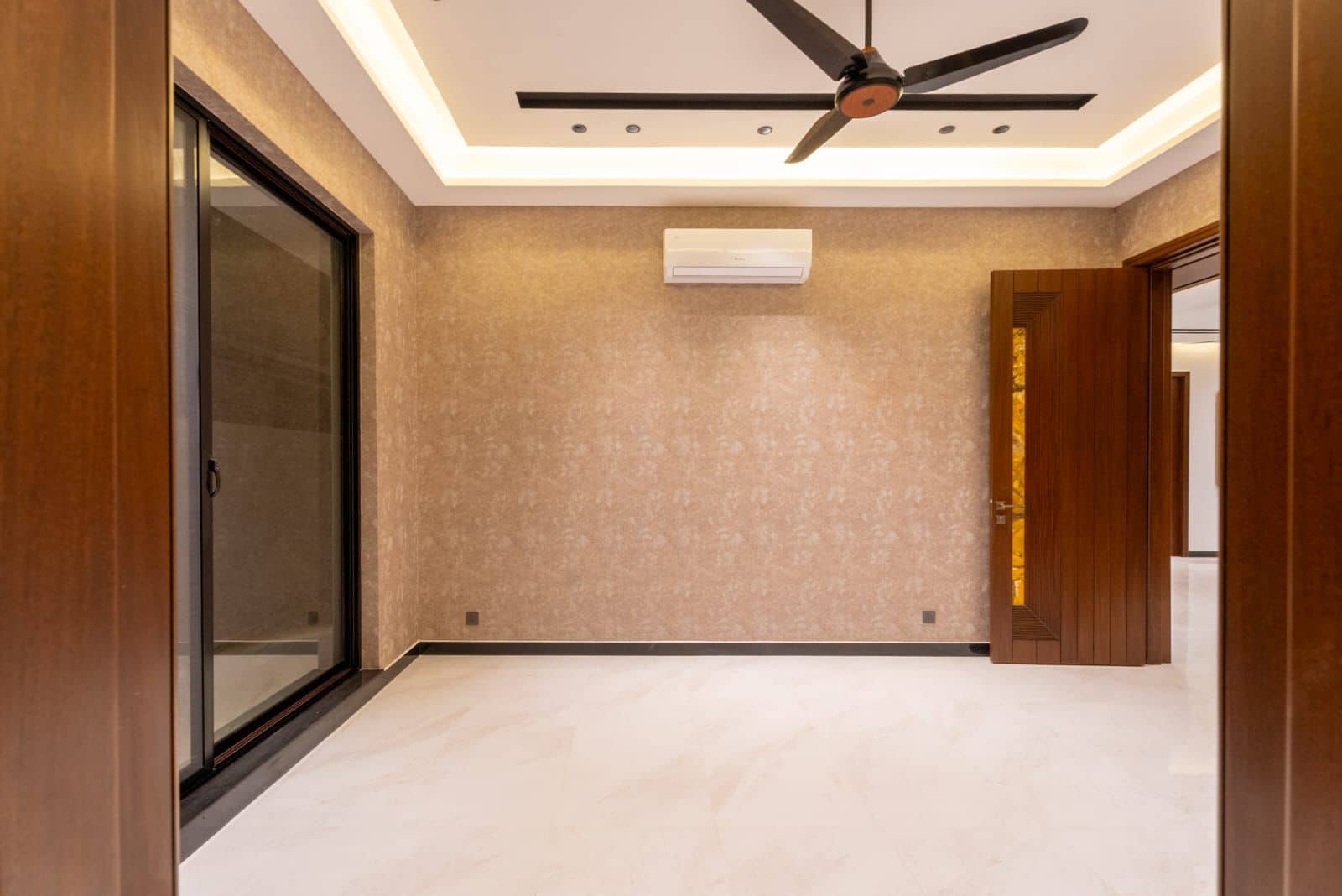 Brand New 1 Kanal (20 Marla) House for Sale in DHA Phase 3 40