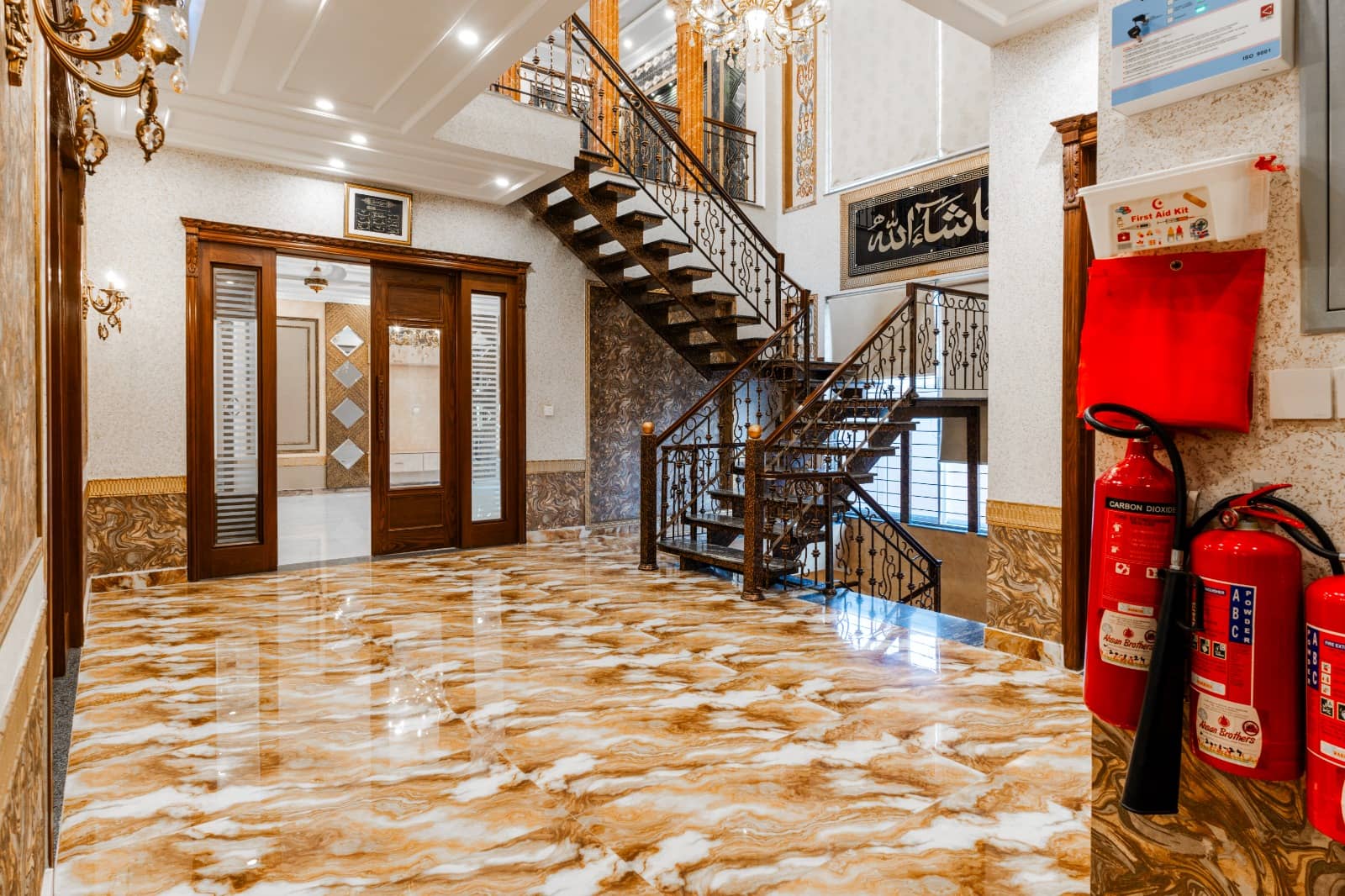 Brand New 1 Kanal (20 Marla) Semi-Furnished House for Sale in DHA Phase 6 – Full Basement 18