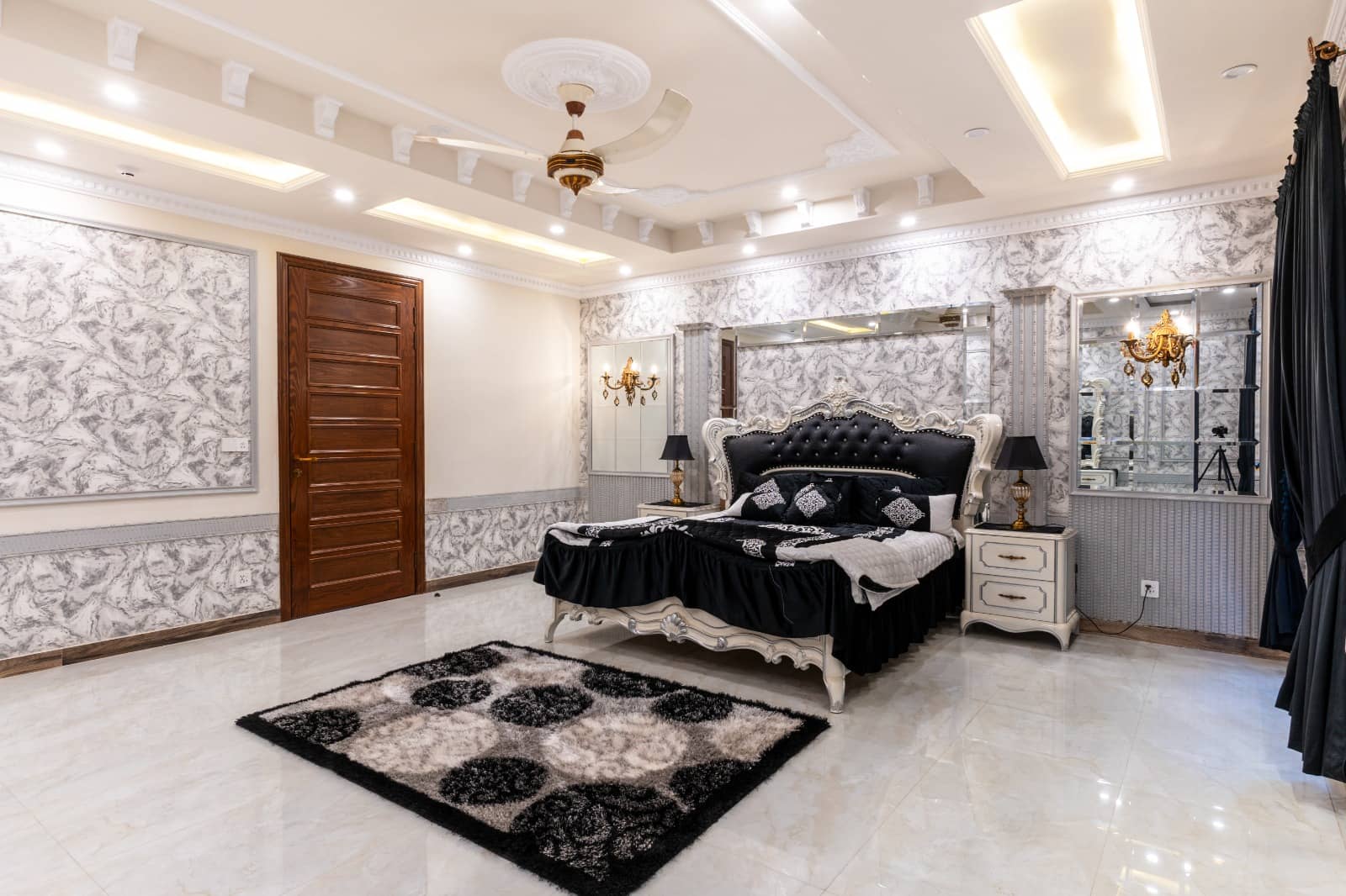 Brand New 1 Kanal (20 Marla) Semi-Furnished House for Sale in DHA Phase 6 – Full Basement 26