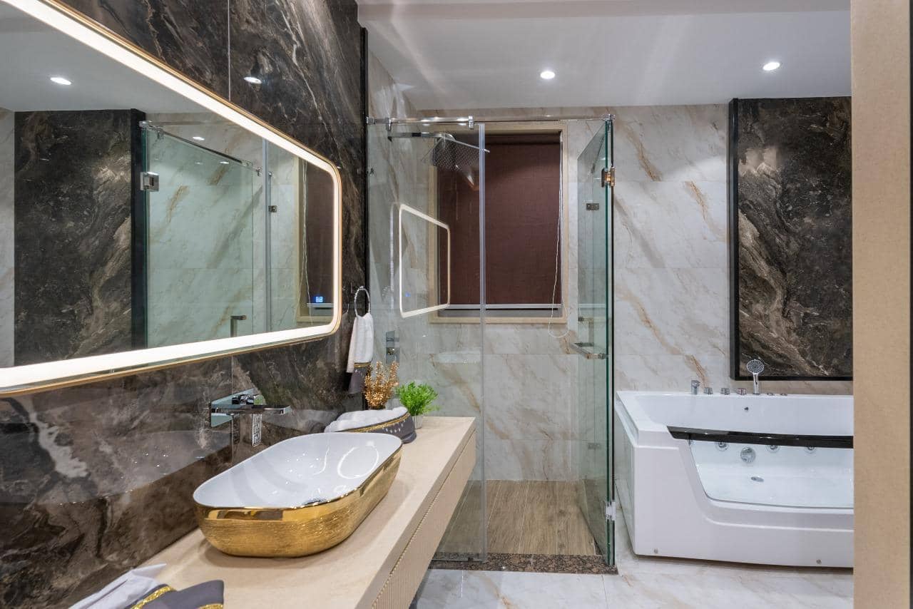 Brand New 1 Kanal Furnished House for Sale in DHA Phase 7, Lahore – 5 Beds, Servant Quarters, CCTV, Lawn 8