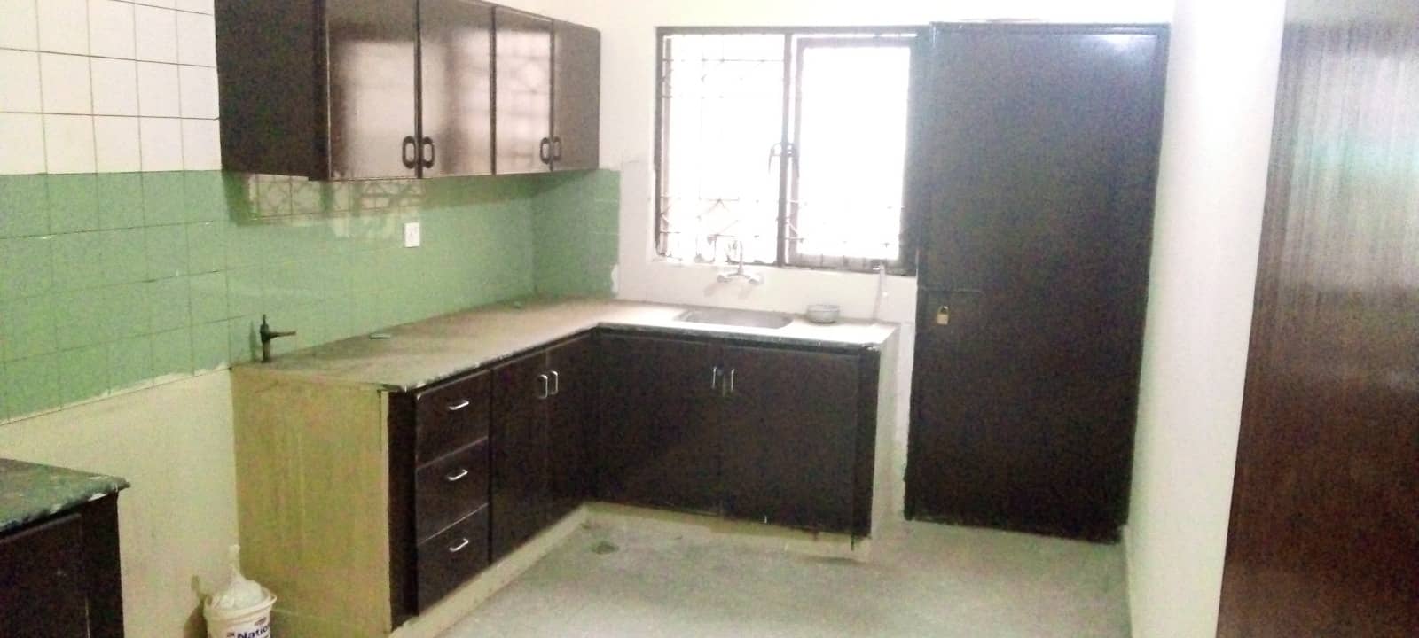 10 Marla Used House for Sale in DHA Phase 4 Lahore 16