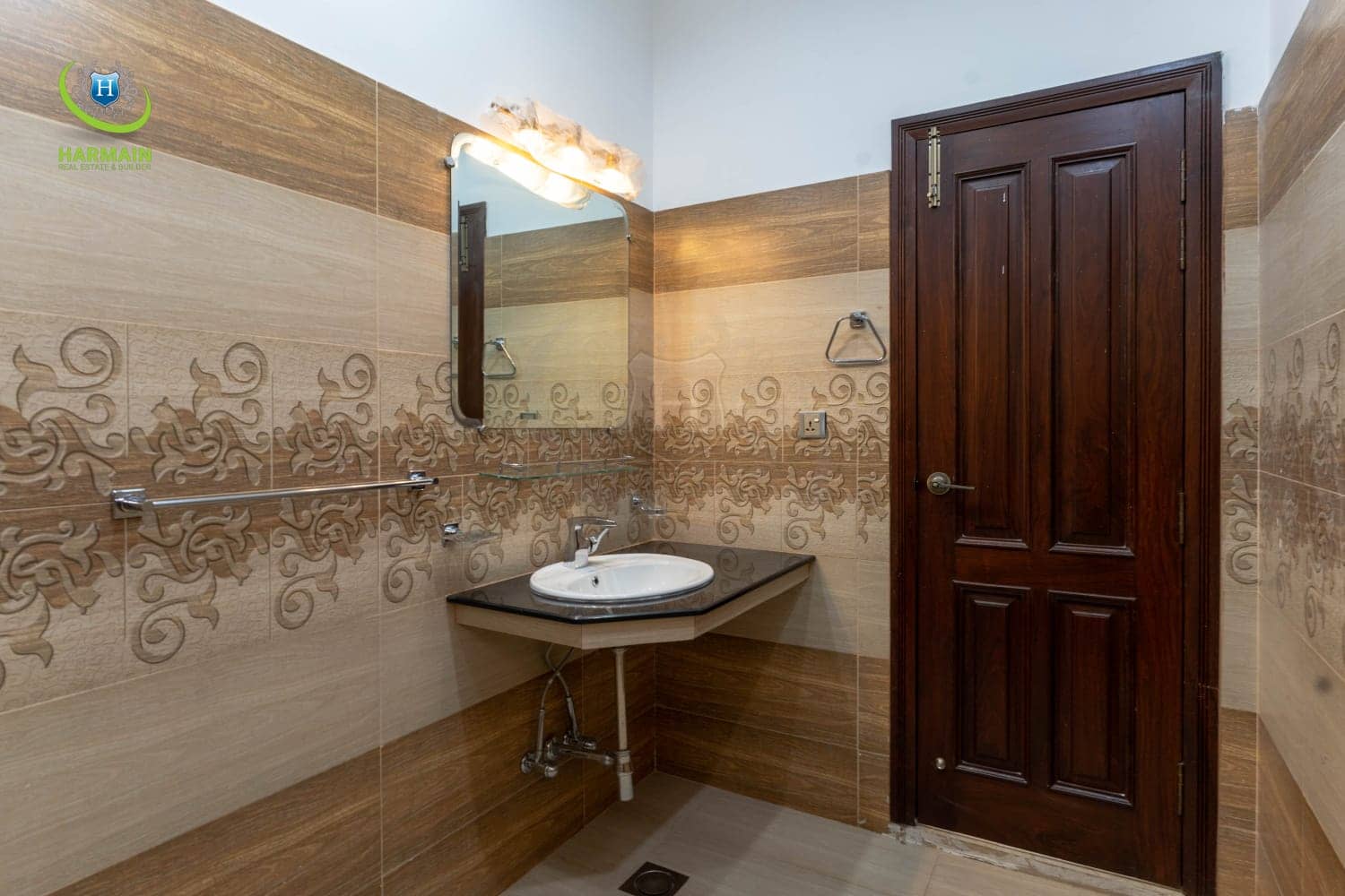 Semi Furnished 5 Marla Brand New House in DHA Phase 9 Lahore 11