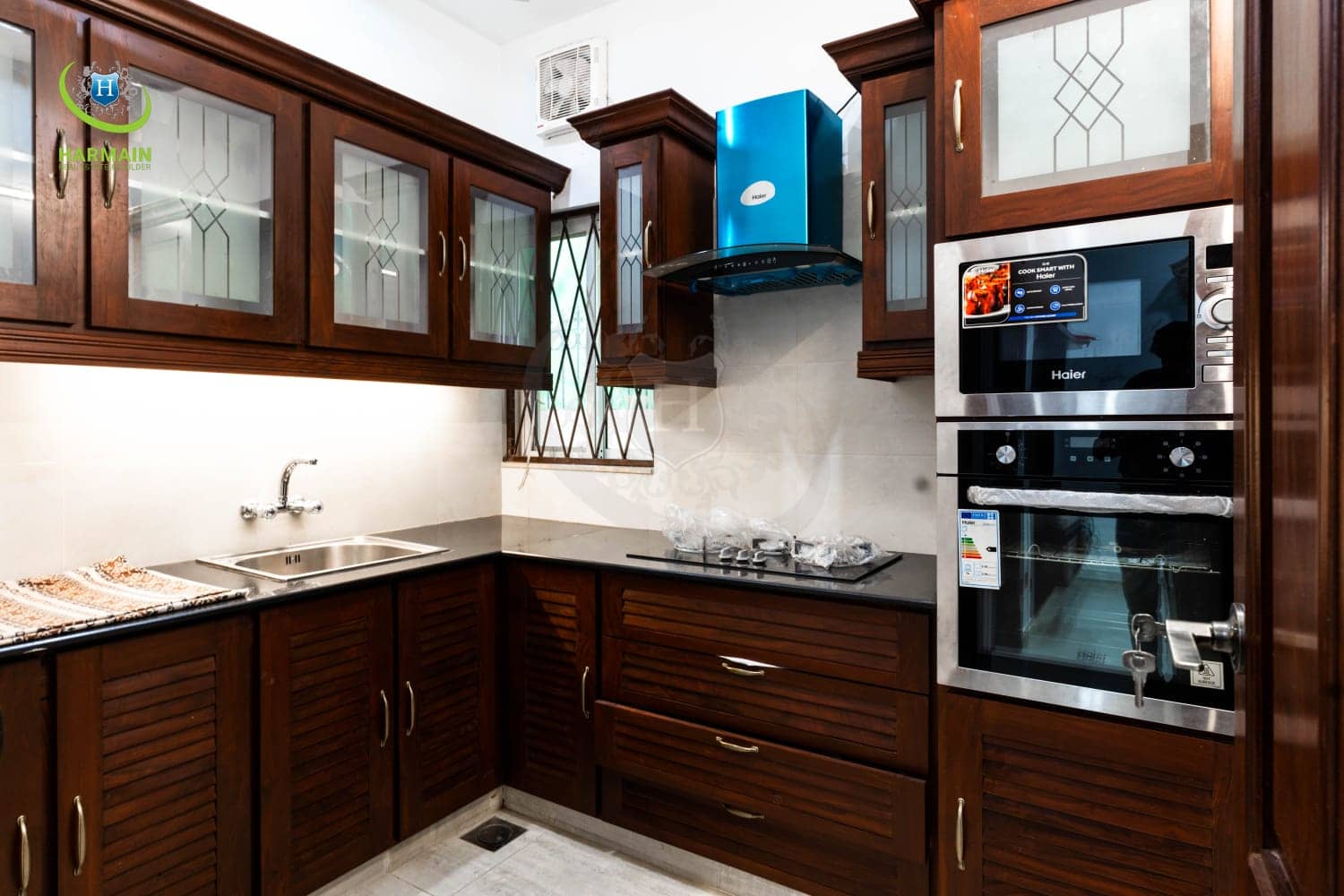 Semi Furnished 5 Marla Brand New House in DHA Phase 9 Lahore 17