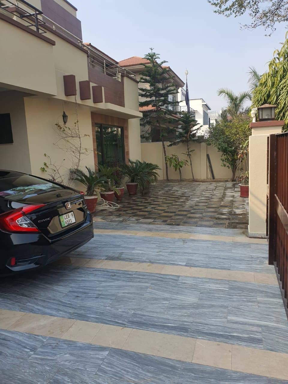 20 Marla Used House for Sale in DHA Phase 6 Lahore 11