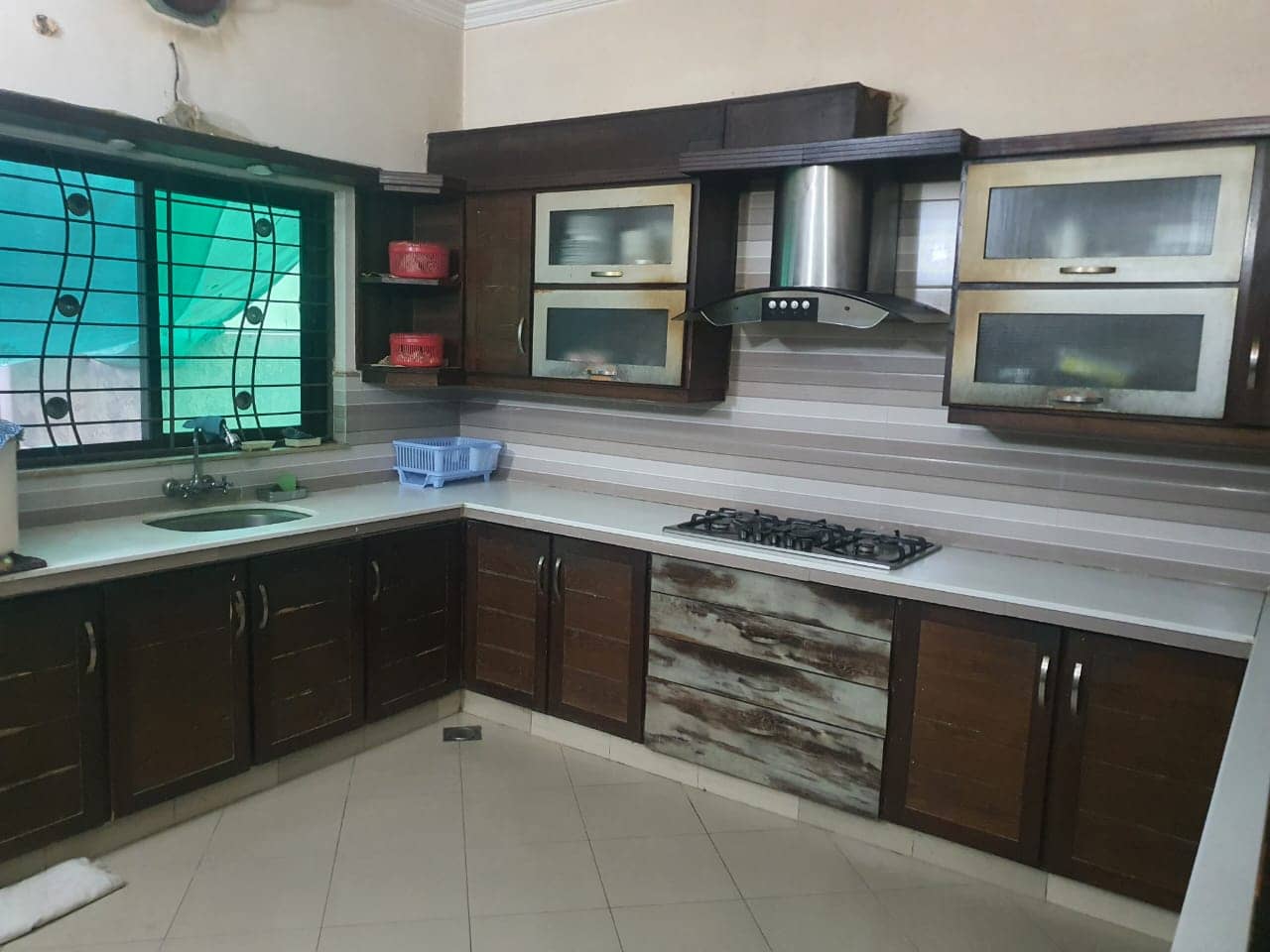 20 Marla Used House for Sale in DHA Phase 6 Lahore 8