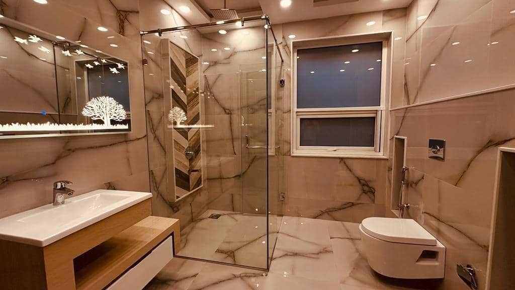 1 Kanal Semi-Furnished 6-Bed Luxury Home – DHA Phase 6, Lahore 33