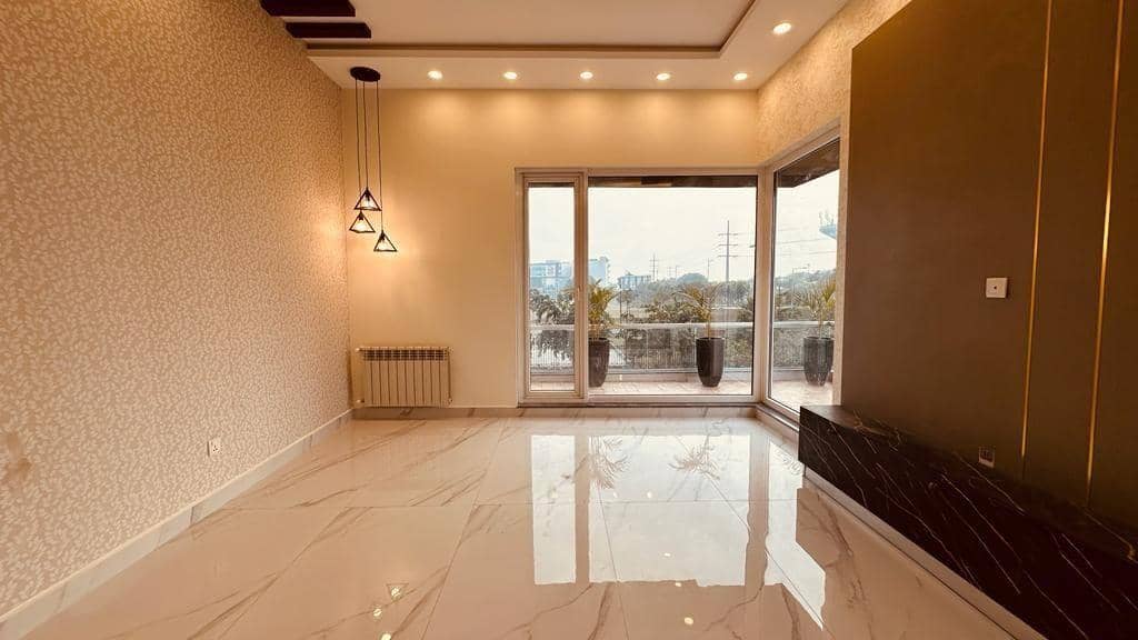 1 Kanal Semi-Furnished 6-Bed Luxury Home – DHA Phase 6, Lahore 38
