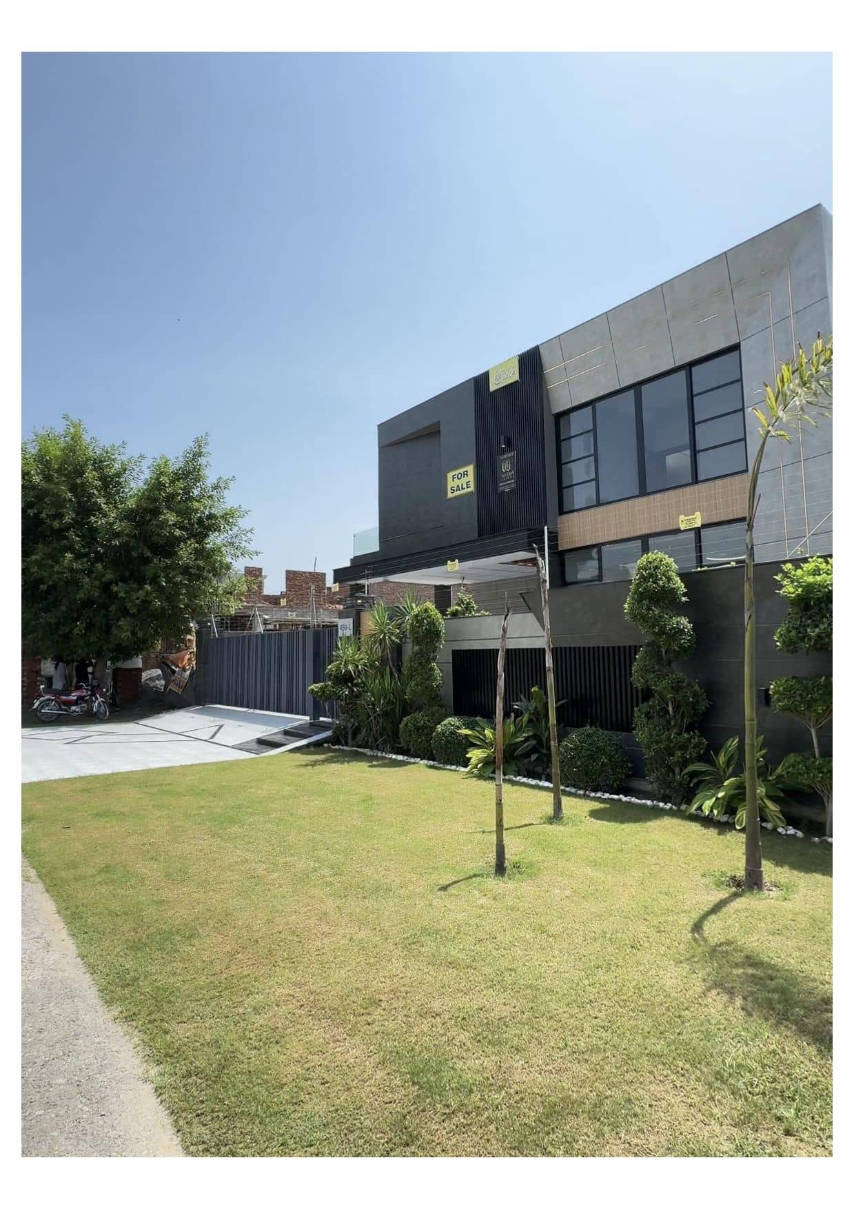 Extra-Spacious 1 Kanal Semi-Furnished Home – DHA Phase 6, Lahore 3