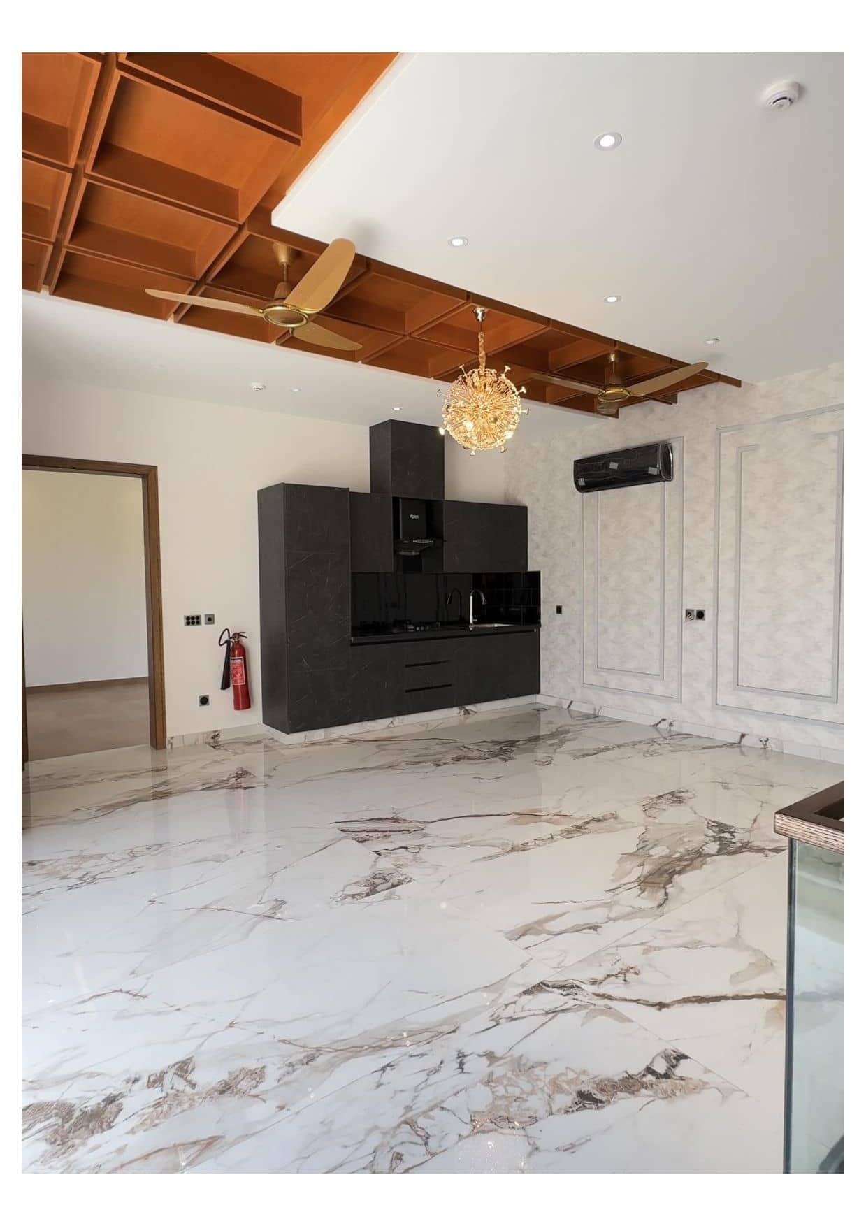 Extra-Spacious 1 Kanal Semi-Furnished Home – DHA Phase 6, Lahore 25