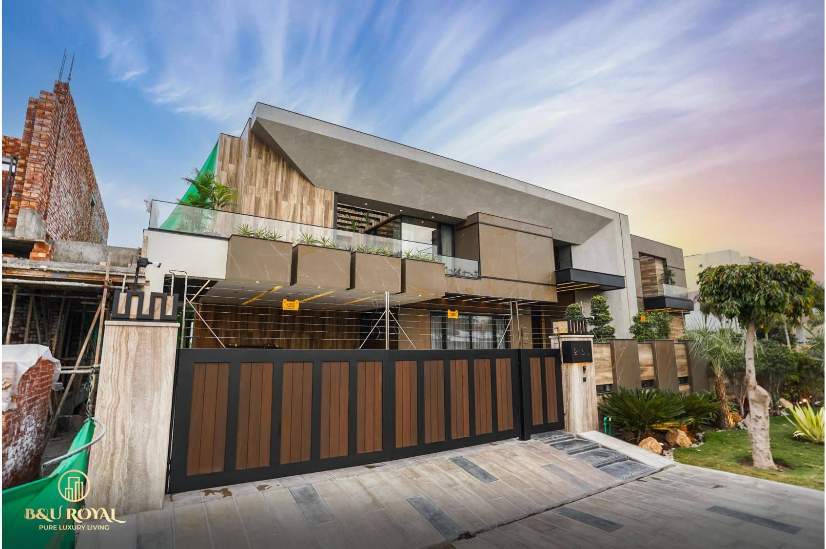 Grand 2 Kanal Fully Furnished Home with Basement – DHA Phase 6, Lahore 3