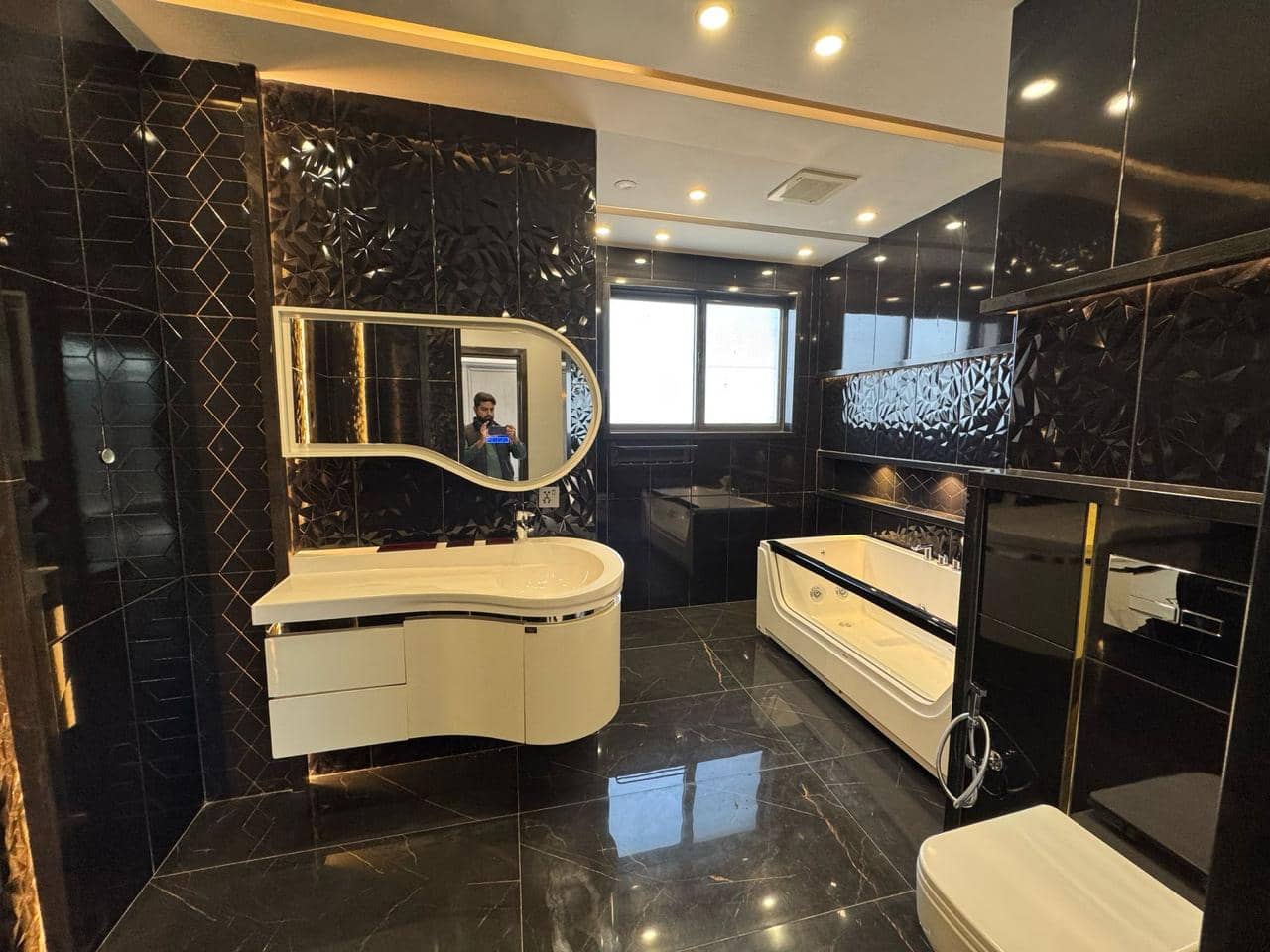 1 Kanal Brand New Unfurnished Home – DHA Phase 7, Lahore 15