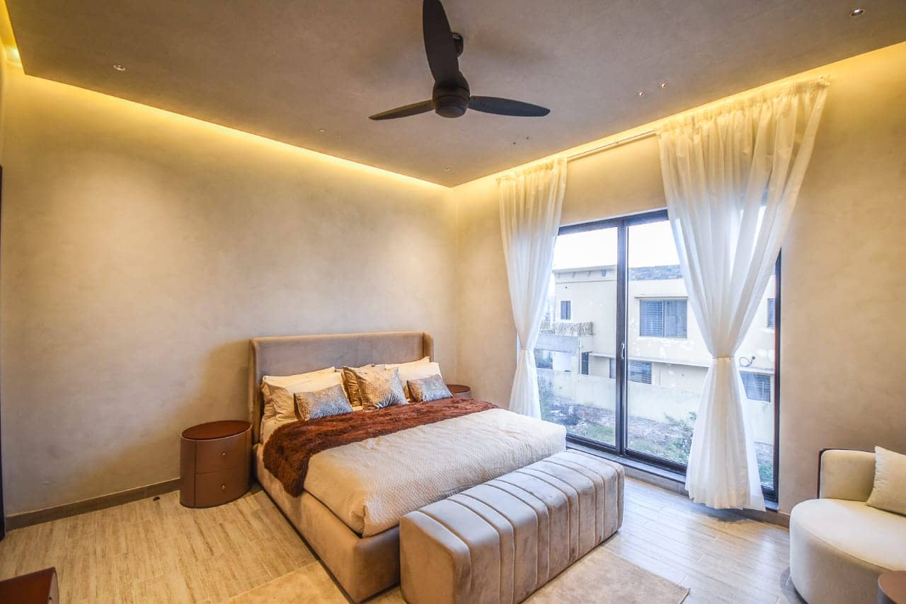 1 Kanal Fully Furnished Home with Basement – DHA Phase 7, Lahore 17