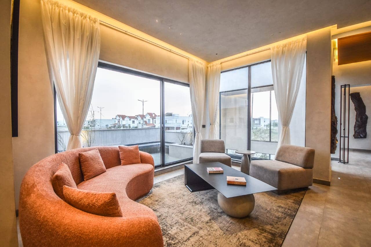 1 Kanal Fully Furnished Home with Basement – DHA Phase 7, Lahore 28