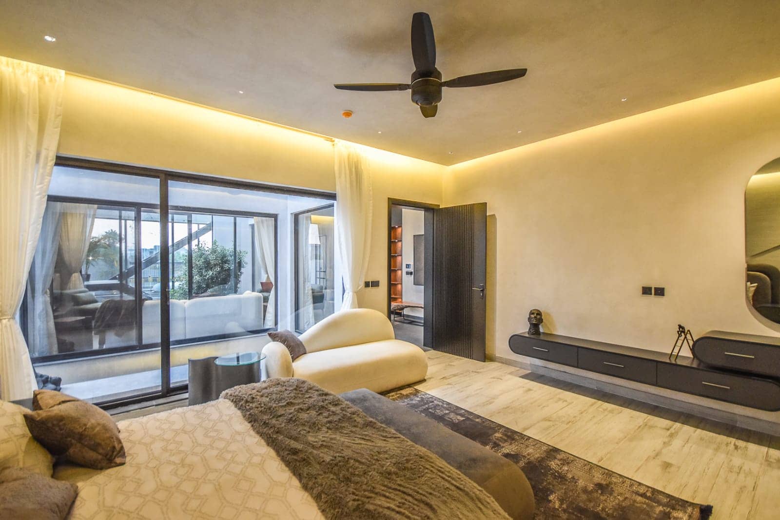 1 Kanal Fully Furnished Home with Basement – DHA Phase 7, Lahore 41