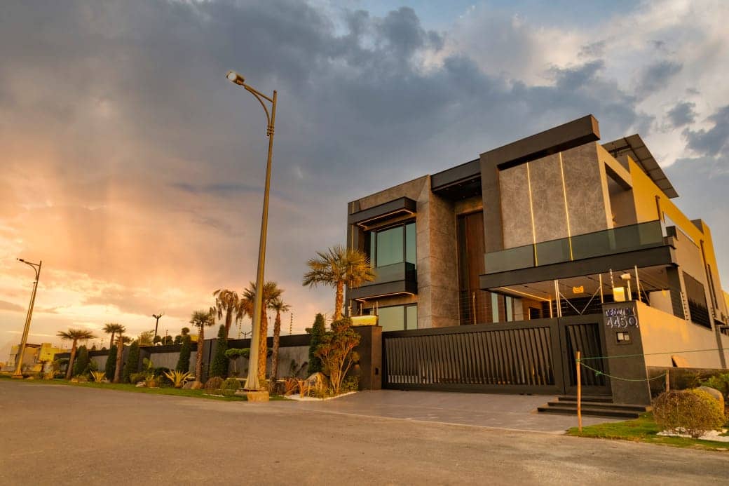 Ultra Luxury 3 Kanal Smart Home for Sale in DHA Phase 7 Lahore 13
