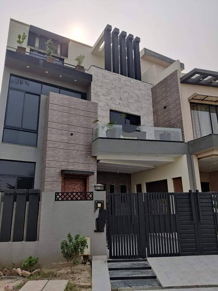 5 Marla Brand New House for Sale in Lake City Lahore 2