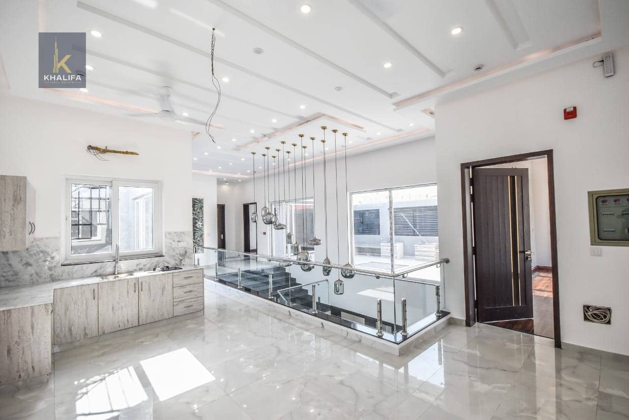 20 Marla New House Urgent Sale in DHA Phase 6 Lahore 12